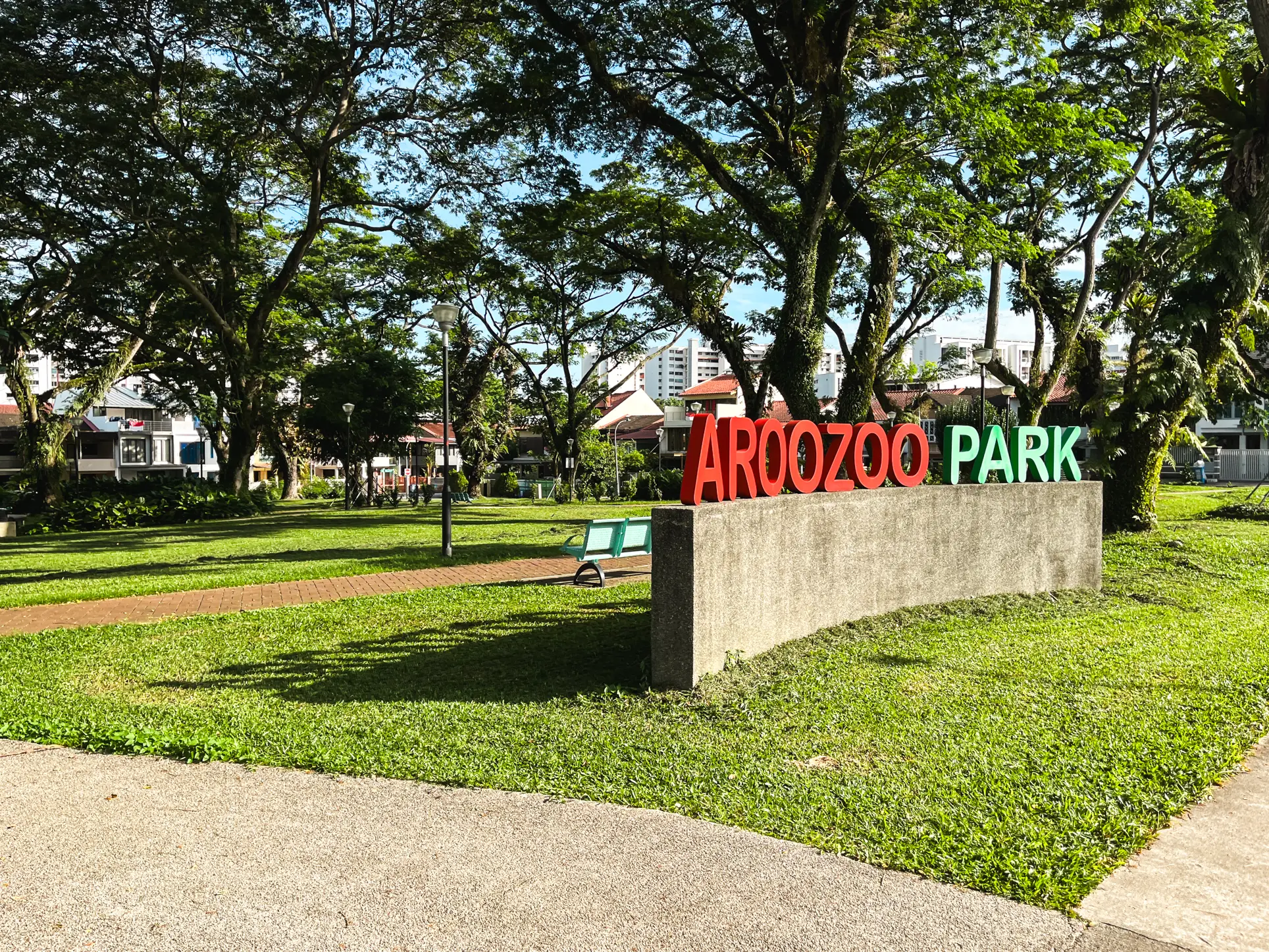 Aroozoo Avenue 7