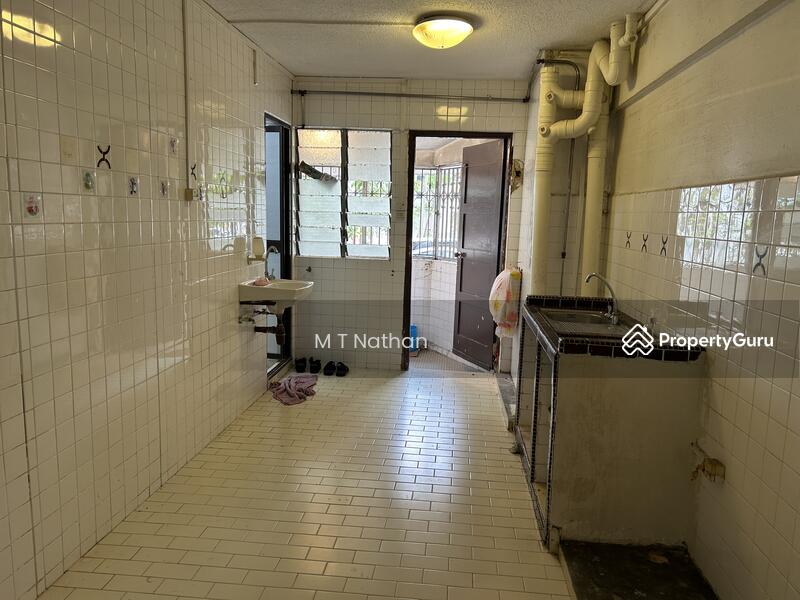 Blk 805 Yishun Ring Road Yishun Ring Road Singapore 4