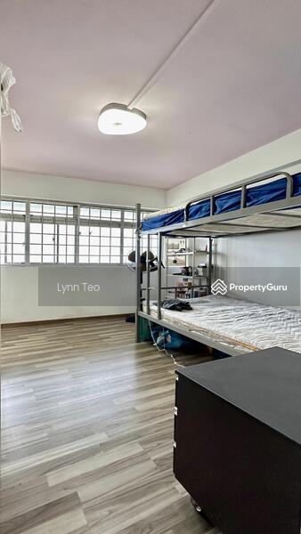 168A Queensway Alexandra Commonwealth Singapore 2