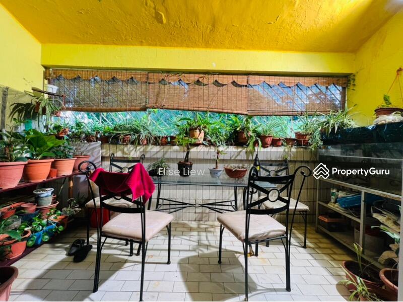 277 Yishun Street 22 Sembawang Yishun Singapore 11