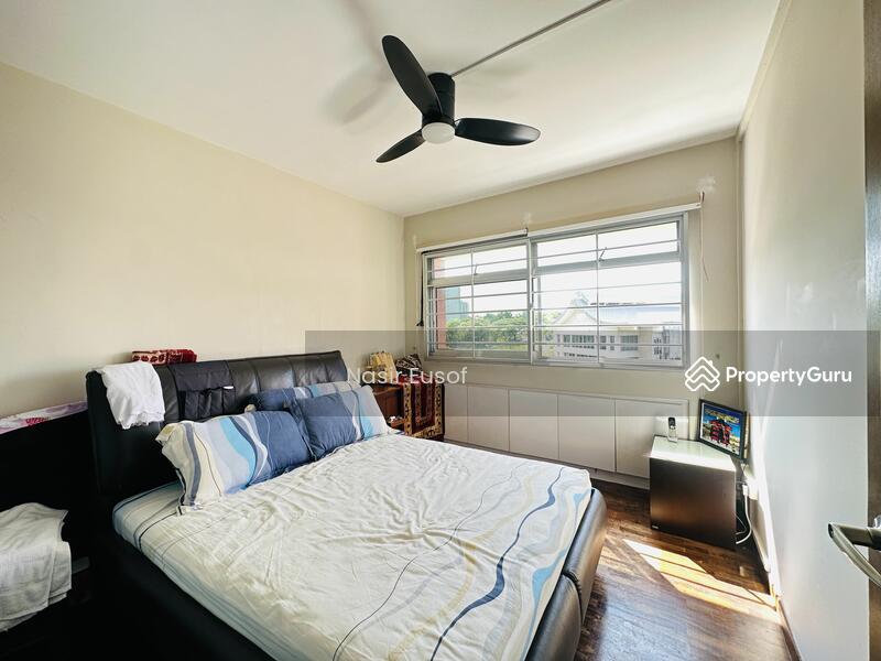 782 Pasir Ris Street 71 Pasir Ris Tampines Singapore 8