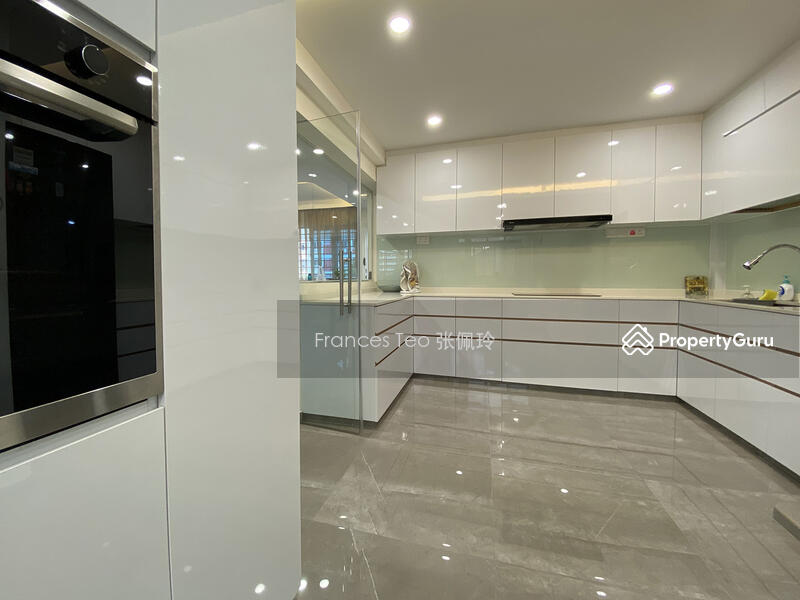 10 Toh Yi Drive Clementi Park Upper Bukit Timah Singapore 6