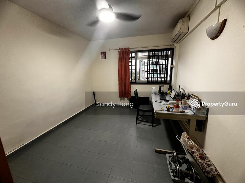 25 Teban Gardens Road Boon Lay Jurong Tuas Singapore 8