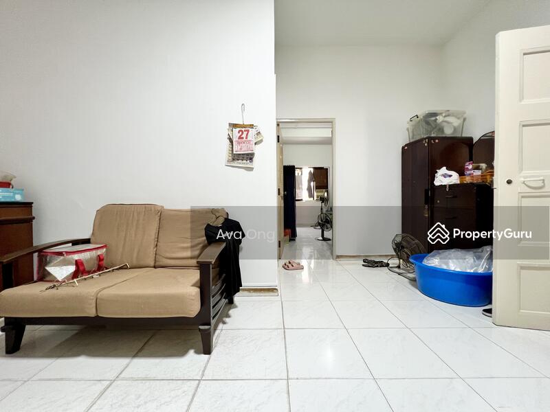 Boundary Road Walk up Apartment Hougang Punggol Sengkang Singapore 2