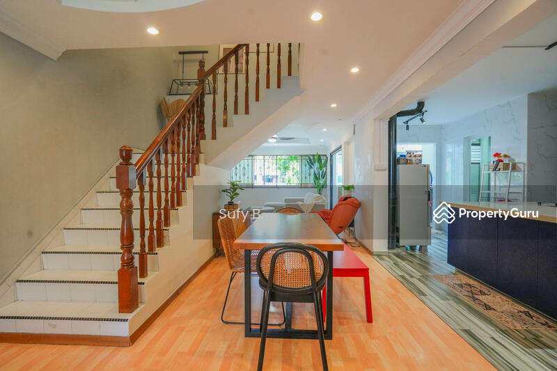 120 Teck Whye Lane Dairy Farm Bukit Panjang Choa Chu Kang Singapore 7