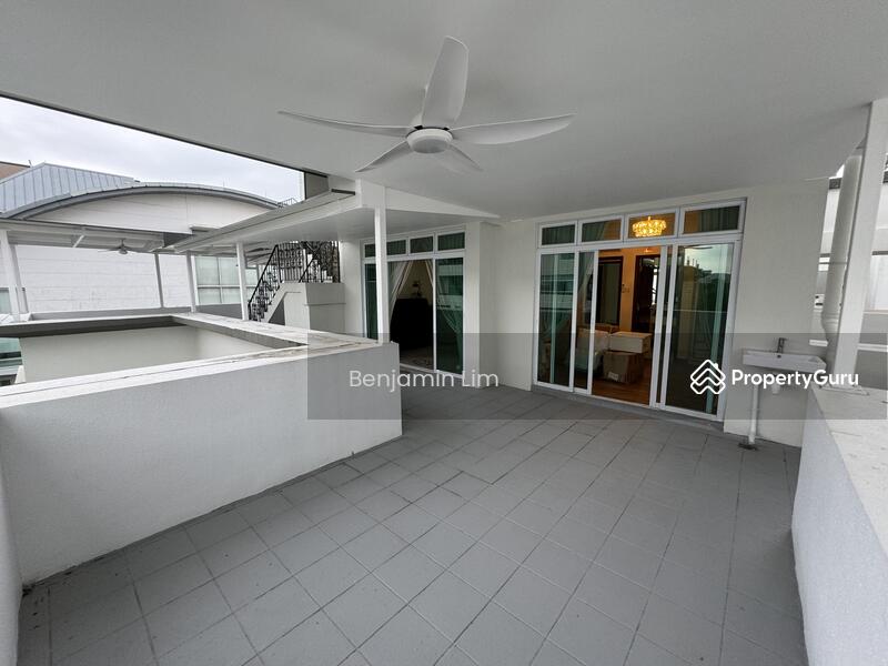 Sunny Palms East Coast Marine Parade Singapore 4
