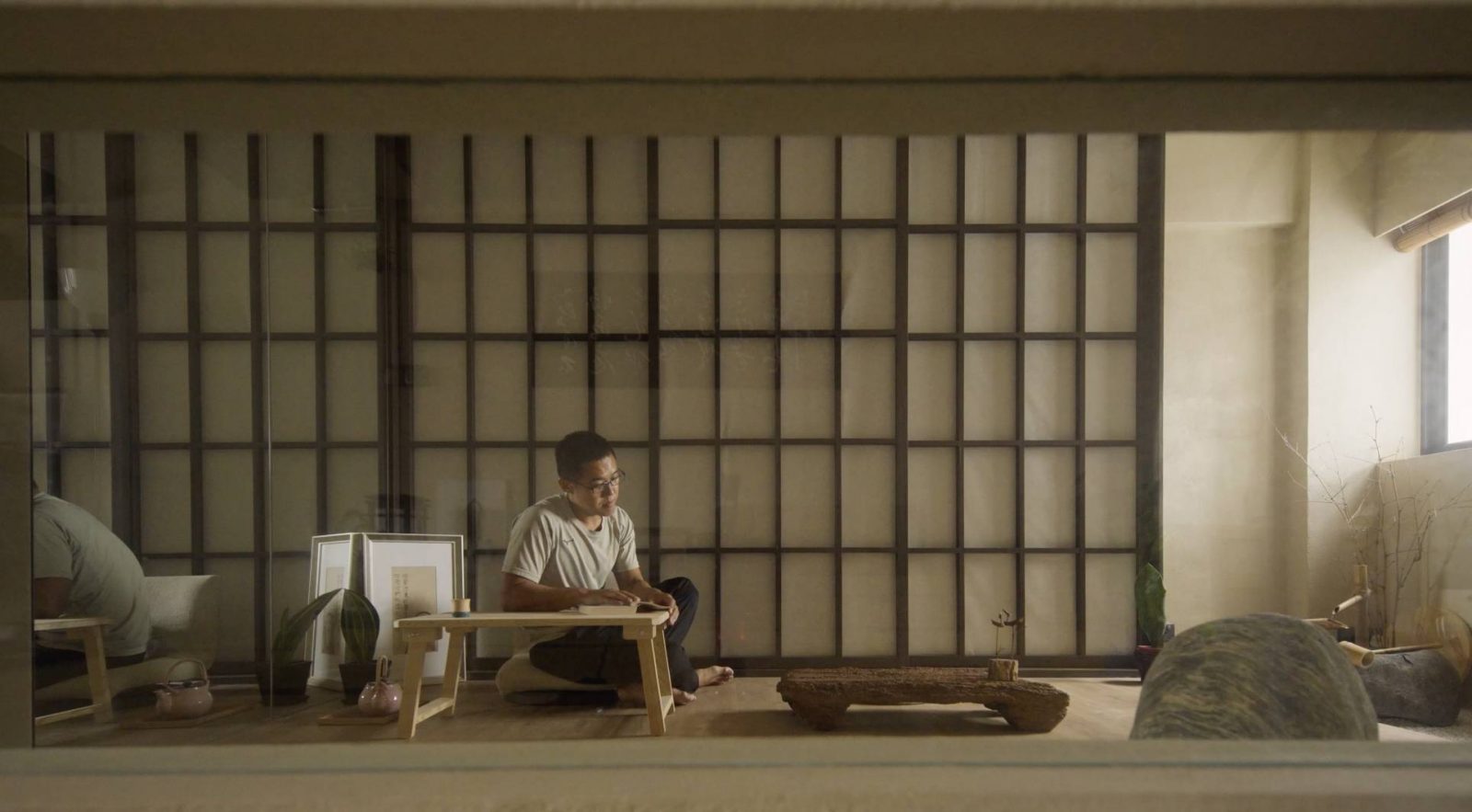 Inside A Secret Japanese Zen Garden Home With An Onsen Bath 3 1