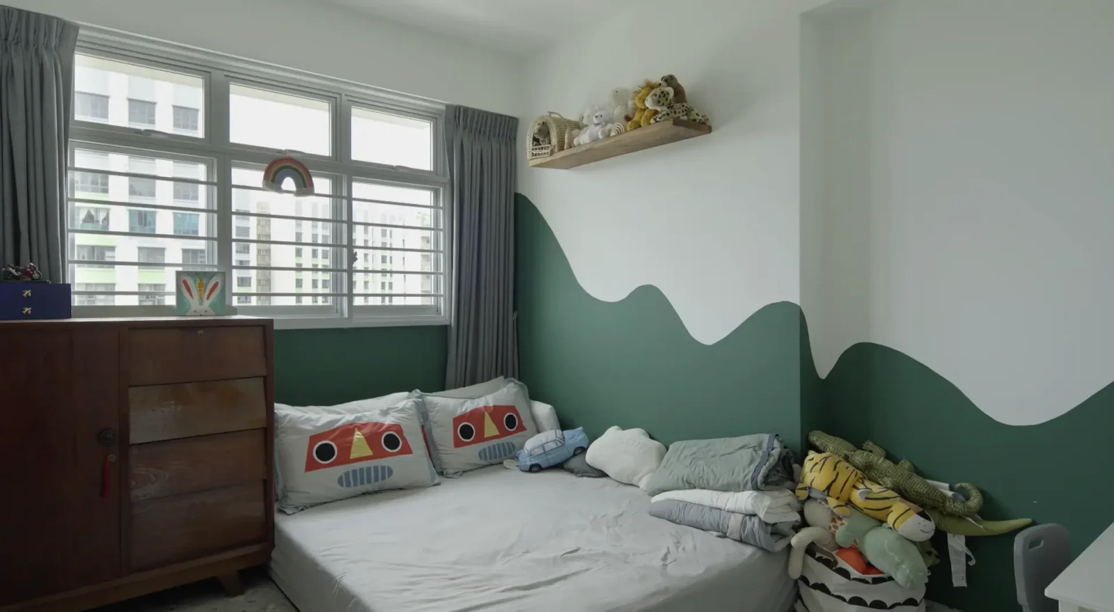 Inside A 4 Room BTO HDB Decorated With Vintage Pieces 6