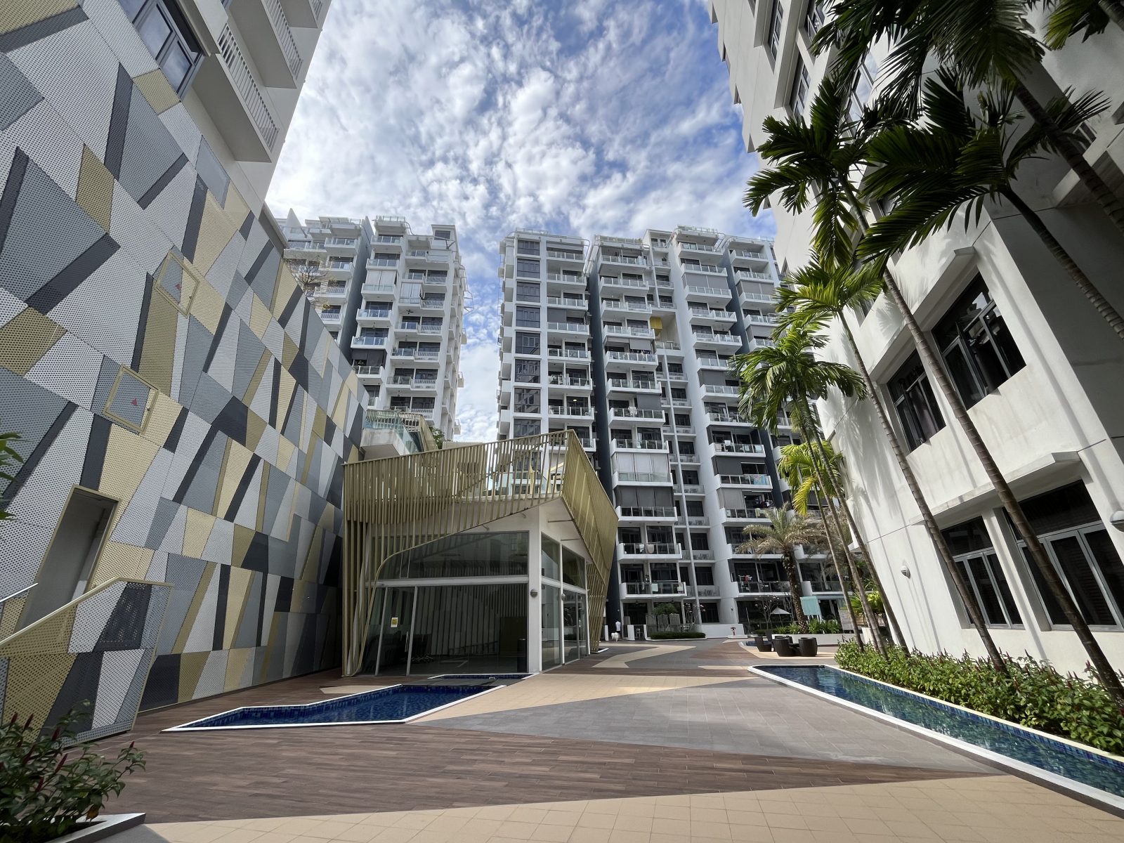 I’ve Lived At Urban Vista In Tanah Merah For 6 Years: Here’s My Review Of What It’s Like To Live Next To An MRT 