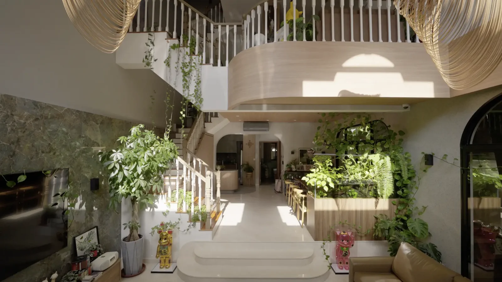 A Designers Journey To A Secret Garden Home For His Family 1