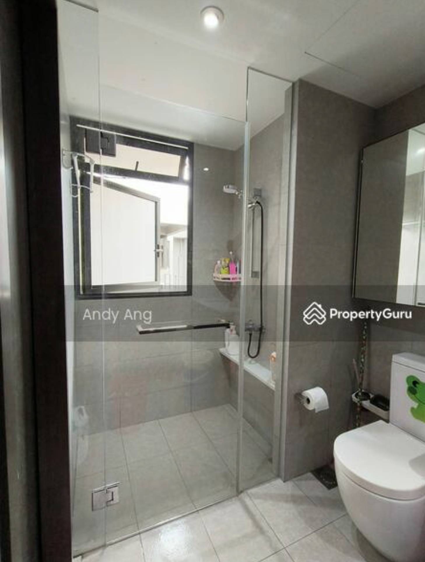 iNz Residence 7