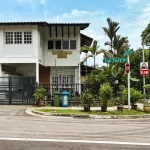 Toh Tuck Place Featured