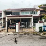Ellington Sq Estate 16