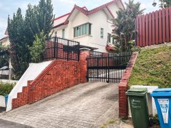 Whitley Road 8