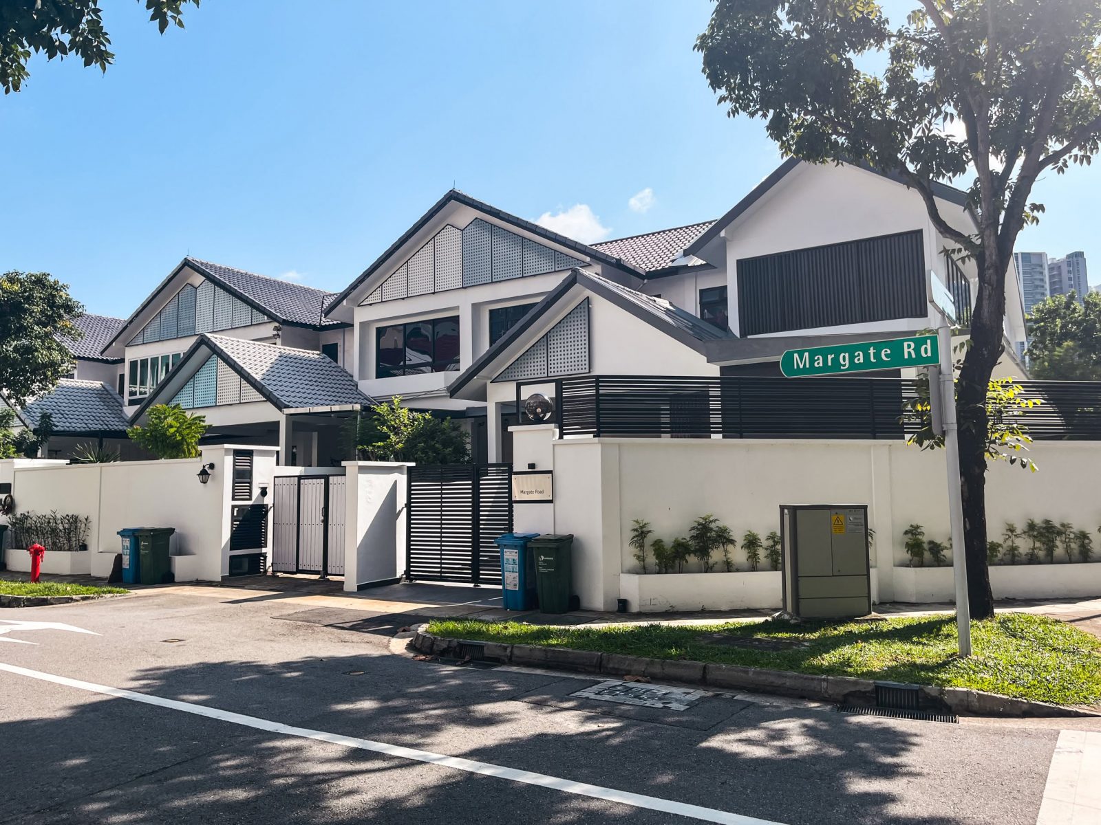 Touring A Rare Convenient Freehold Landed Estate Close To Katong Park MRT (From $5.3m)