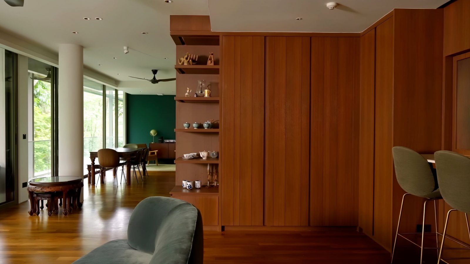 A Beautiful Mid Century Condo Apartment That Feels Like a Treehouse 6