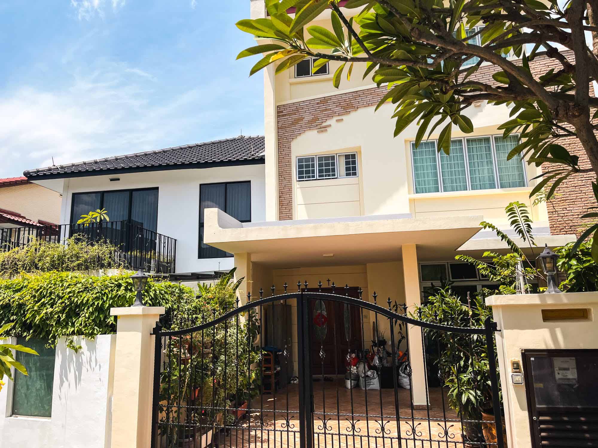 Jalan Baiduri IMG 8256