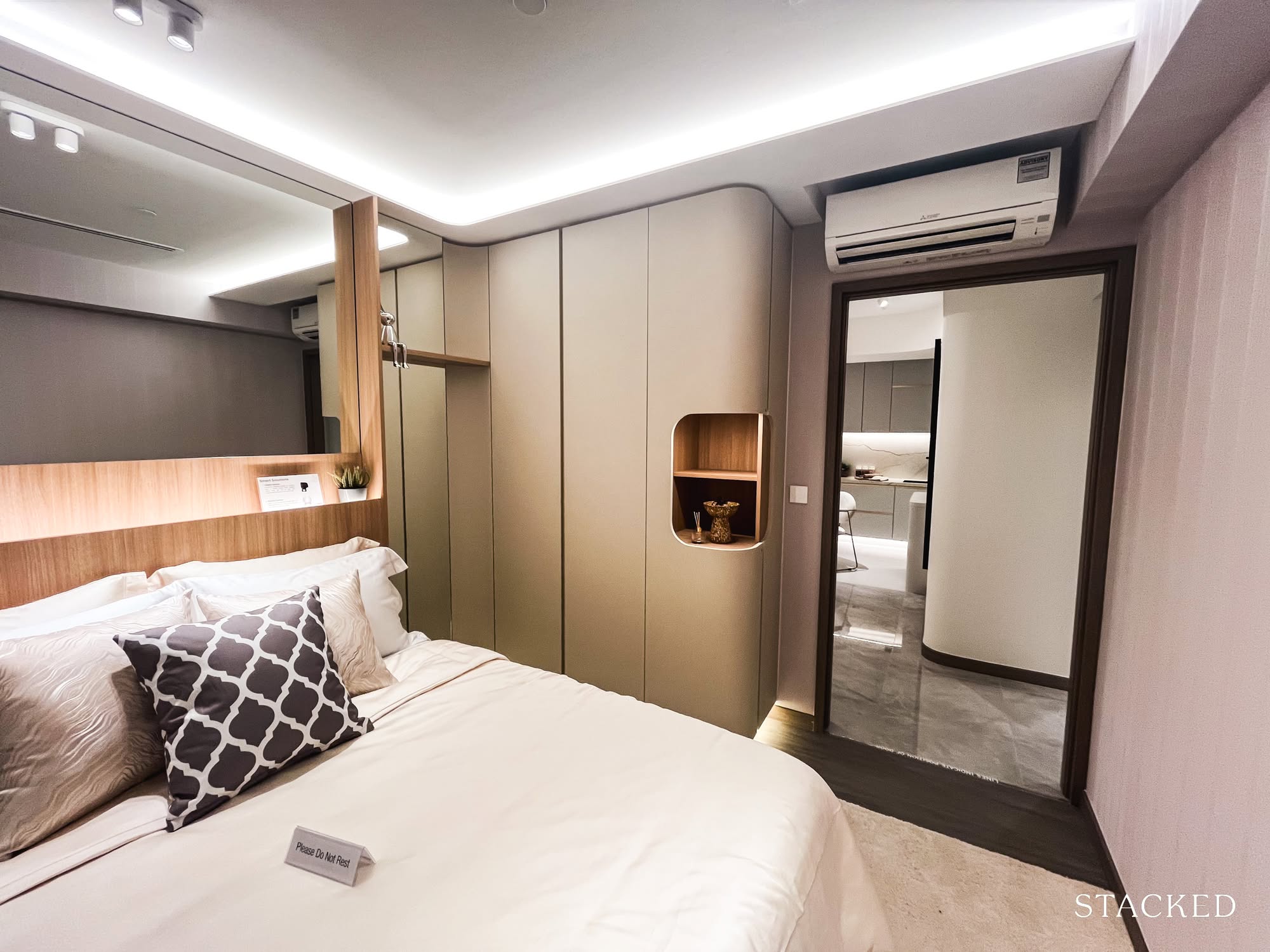 How HDB Transformed each BTO Layout Into a Cosy Gallery 12