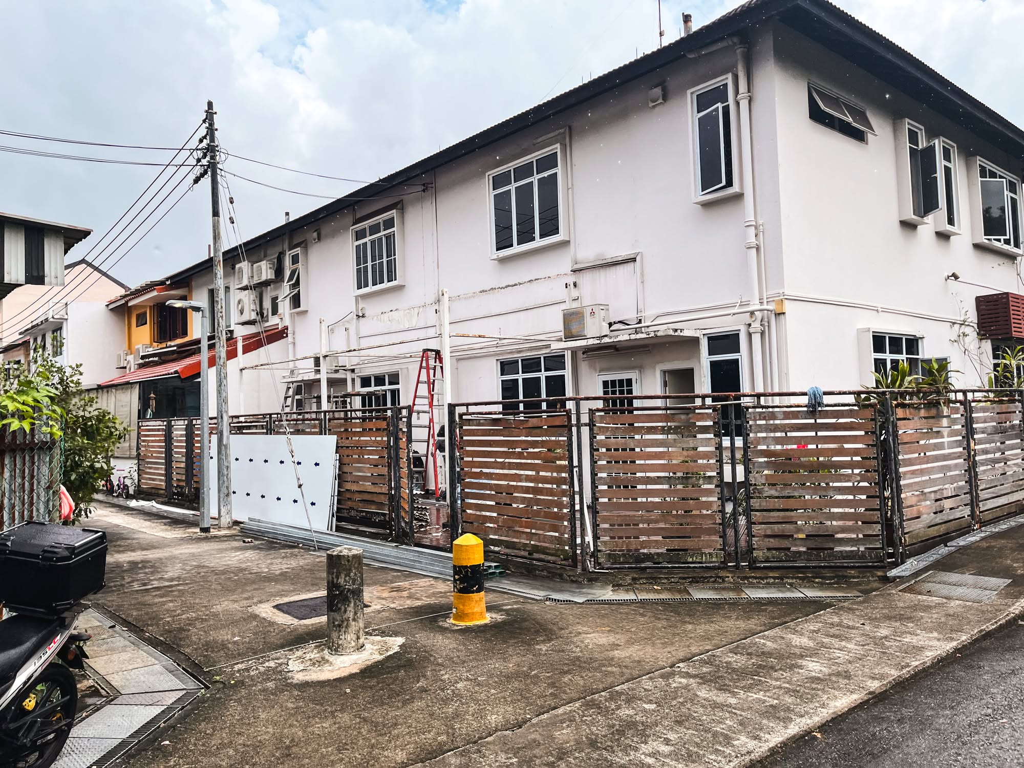 Joo Chiat Place 6990