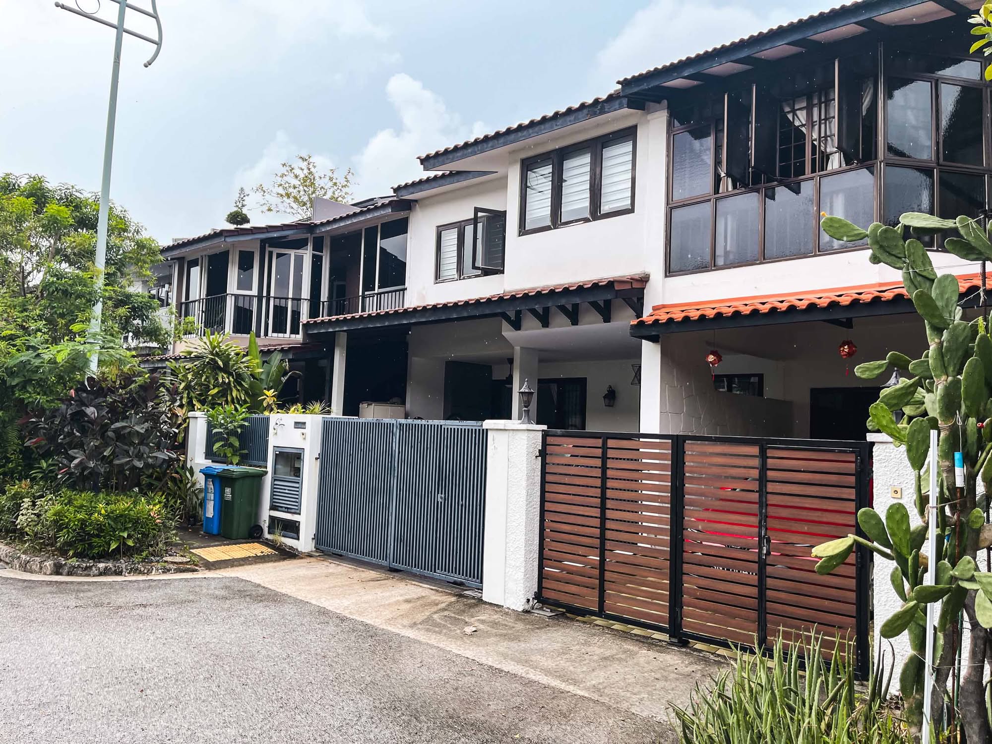Joo Chiat Place 6961