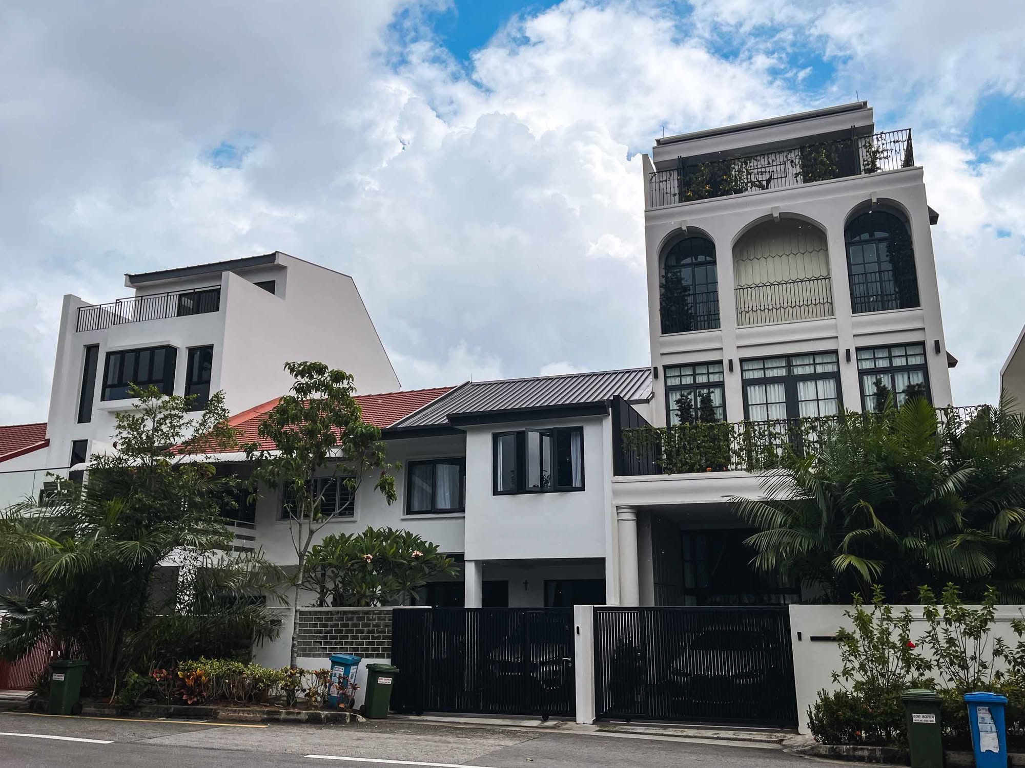 Joo Chiat Place 6944