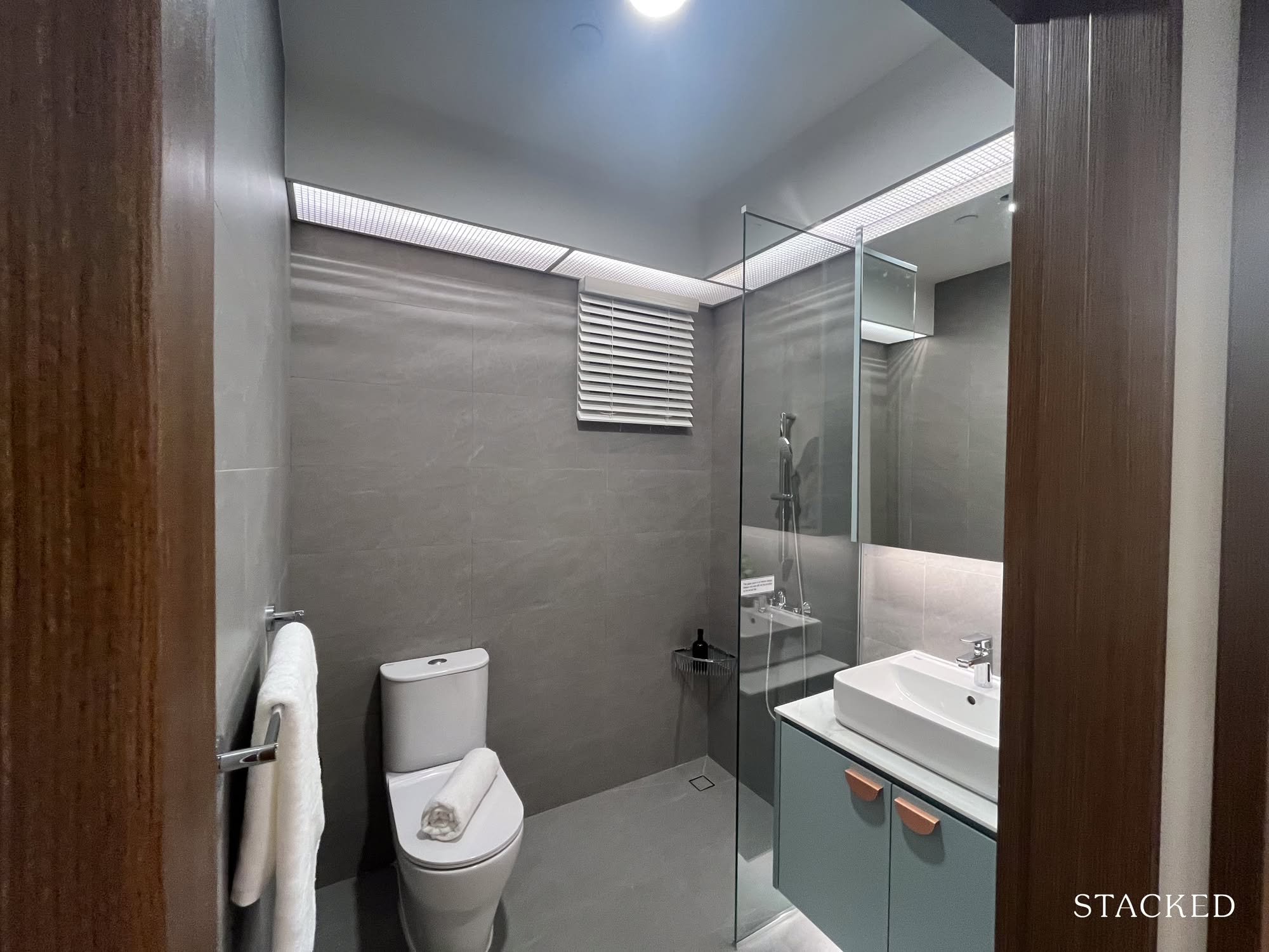 HDB 3 room Flat 10