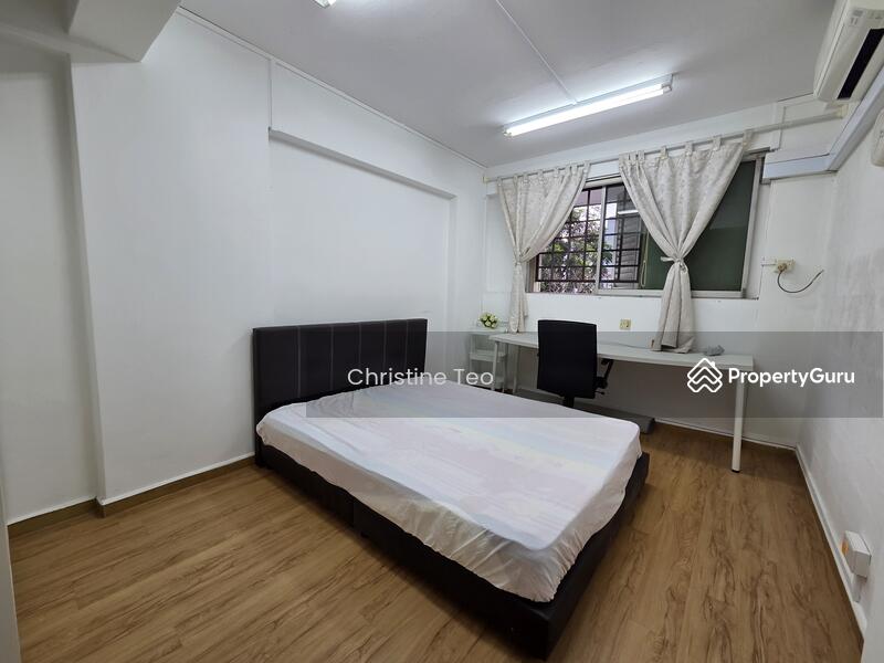 103 Henderson Crescent HDB 1