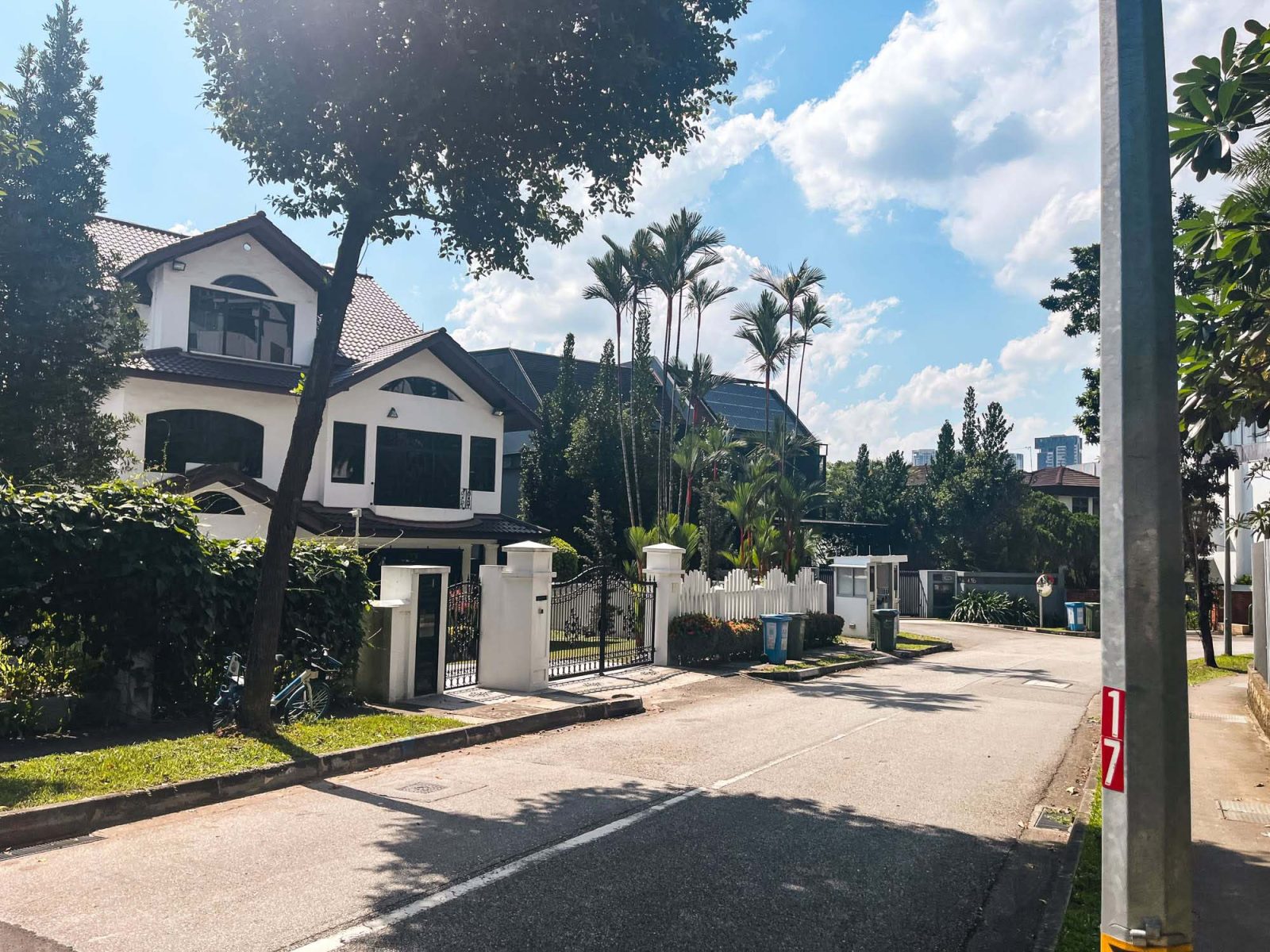 Where To Find Freehold Semi-D Landed Homes From $4.4m: Touring Gilstead Road