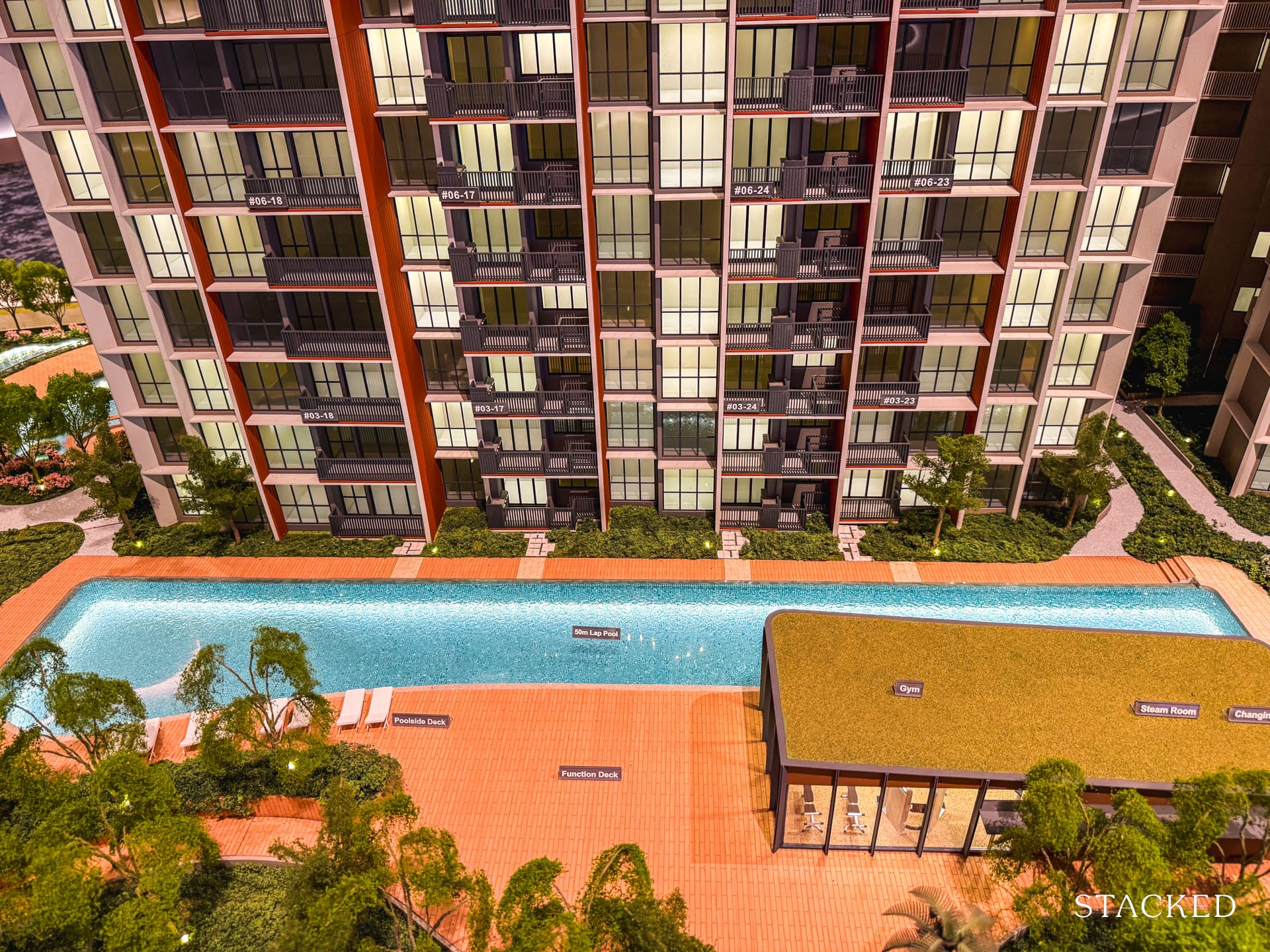 Canberra Crescent Review 35