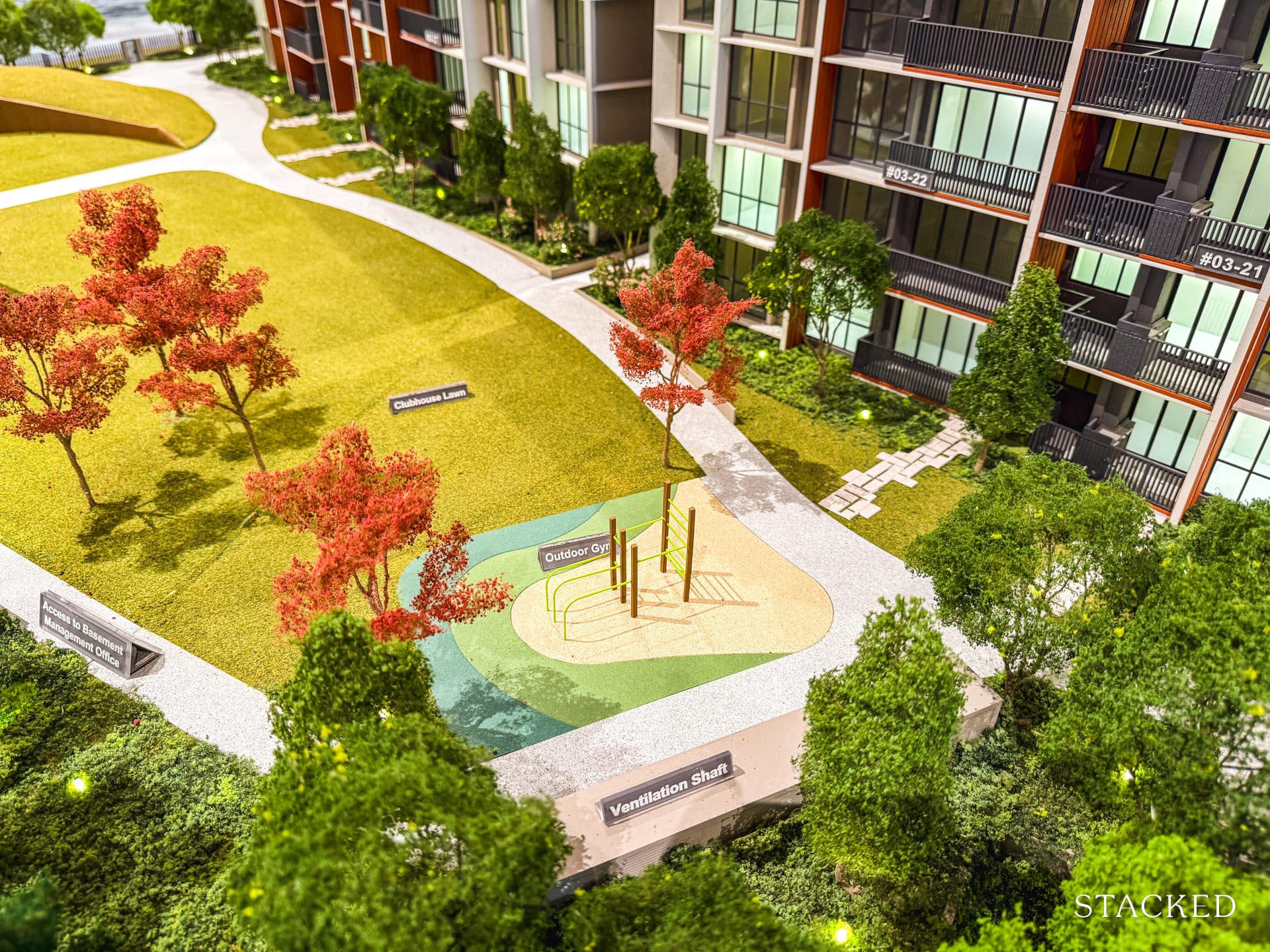 Canberra Crescent Review 13