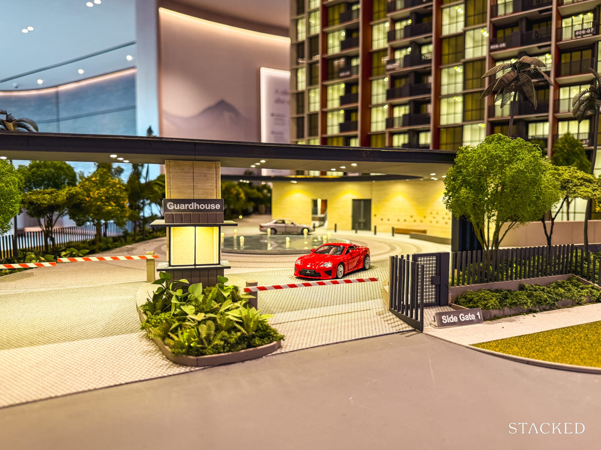 Canberra Crescent Review 28