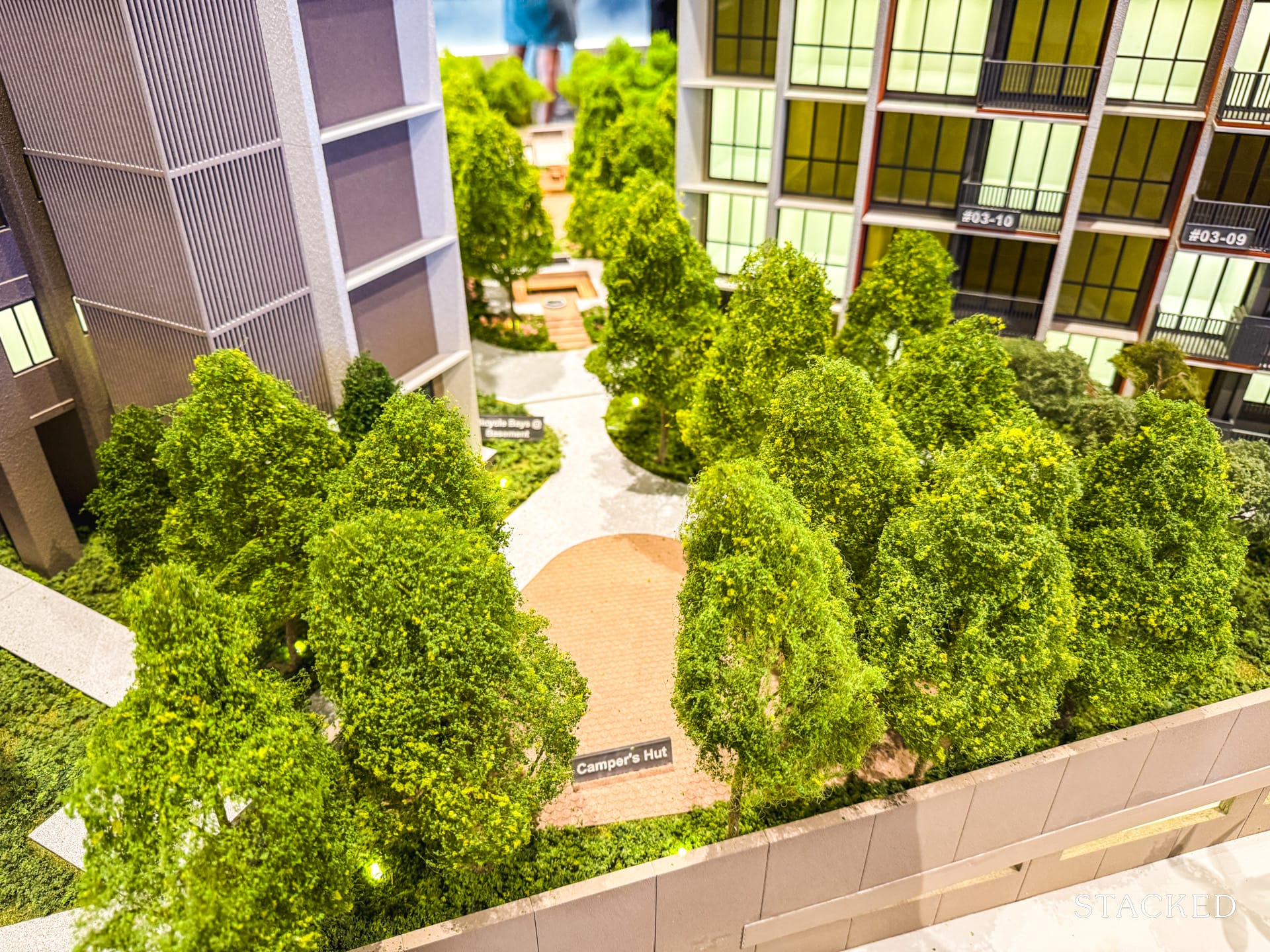 Canberra Crescent Review 29