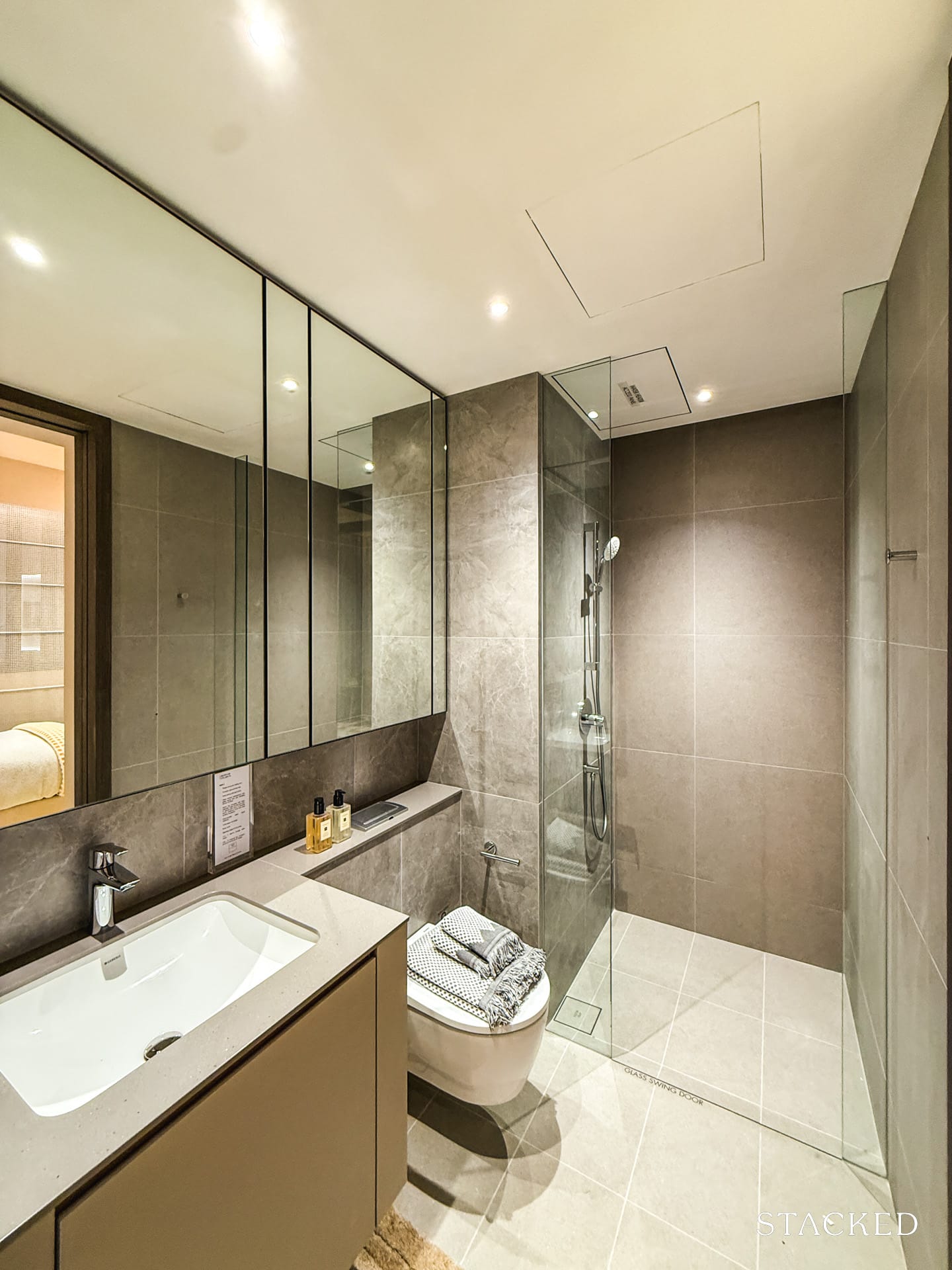 Canberra Crescent Review 2 Bedroom Unit Showflat 6