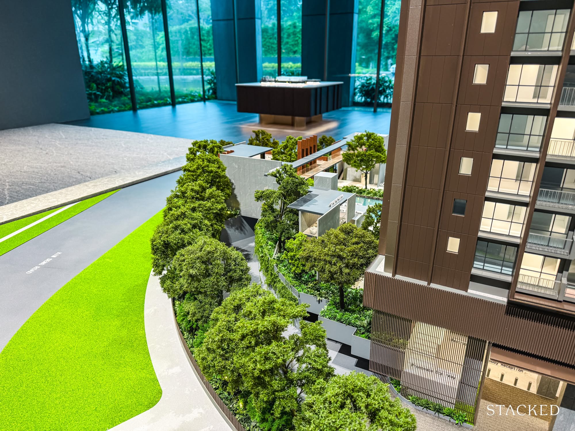 Promenade Peak Model Facilities 23