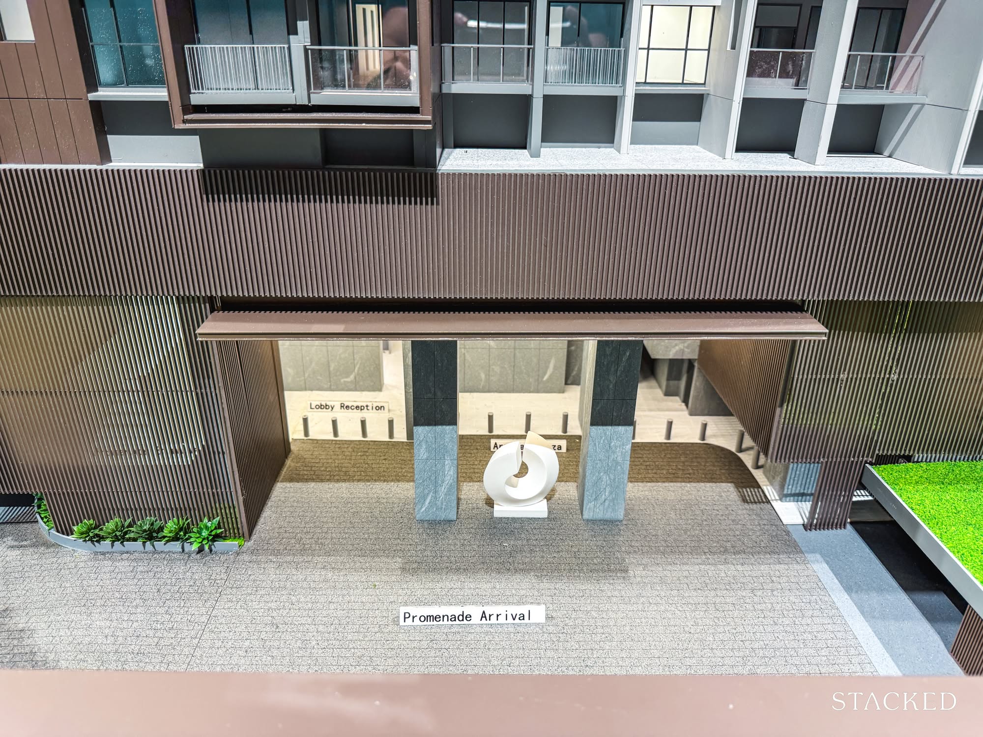 Promenade Peak Model Facilities 22
