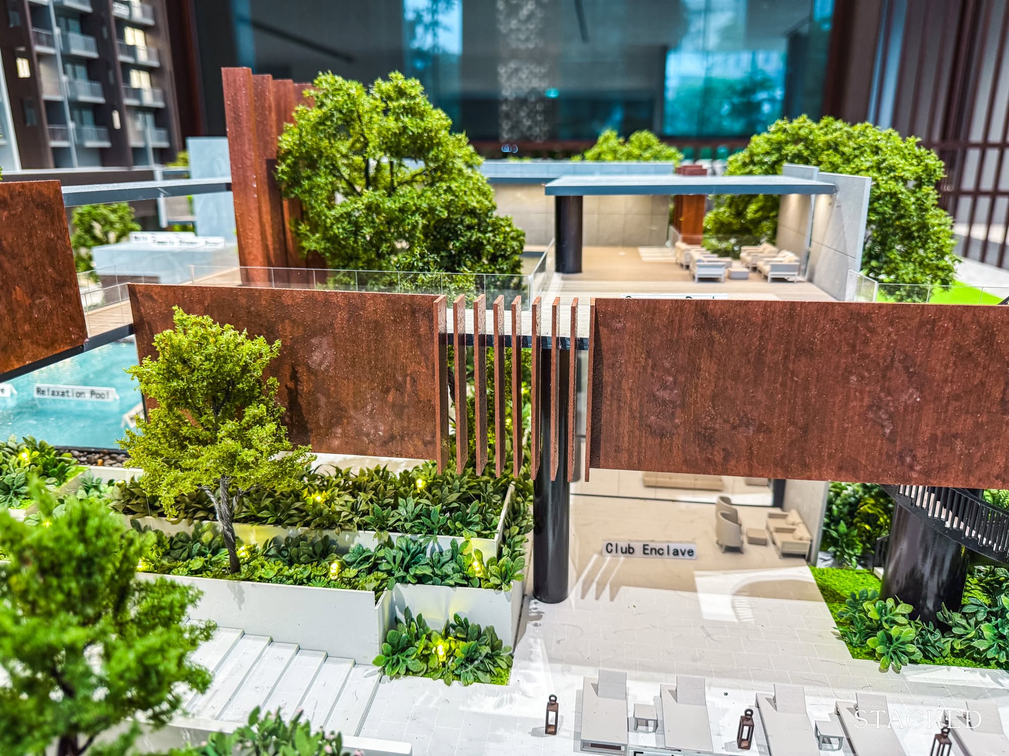 Promenade Peak Model Facilities 17