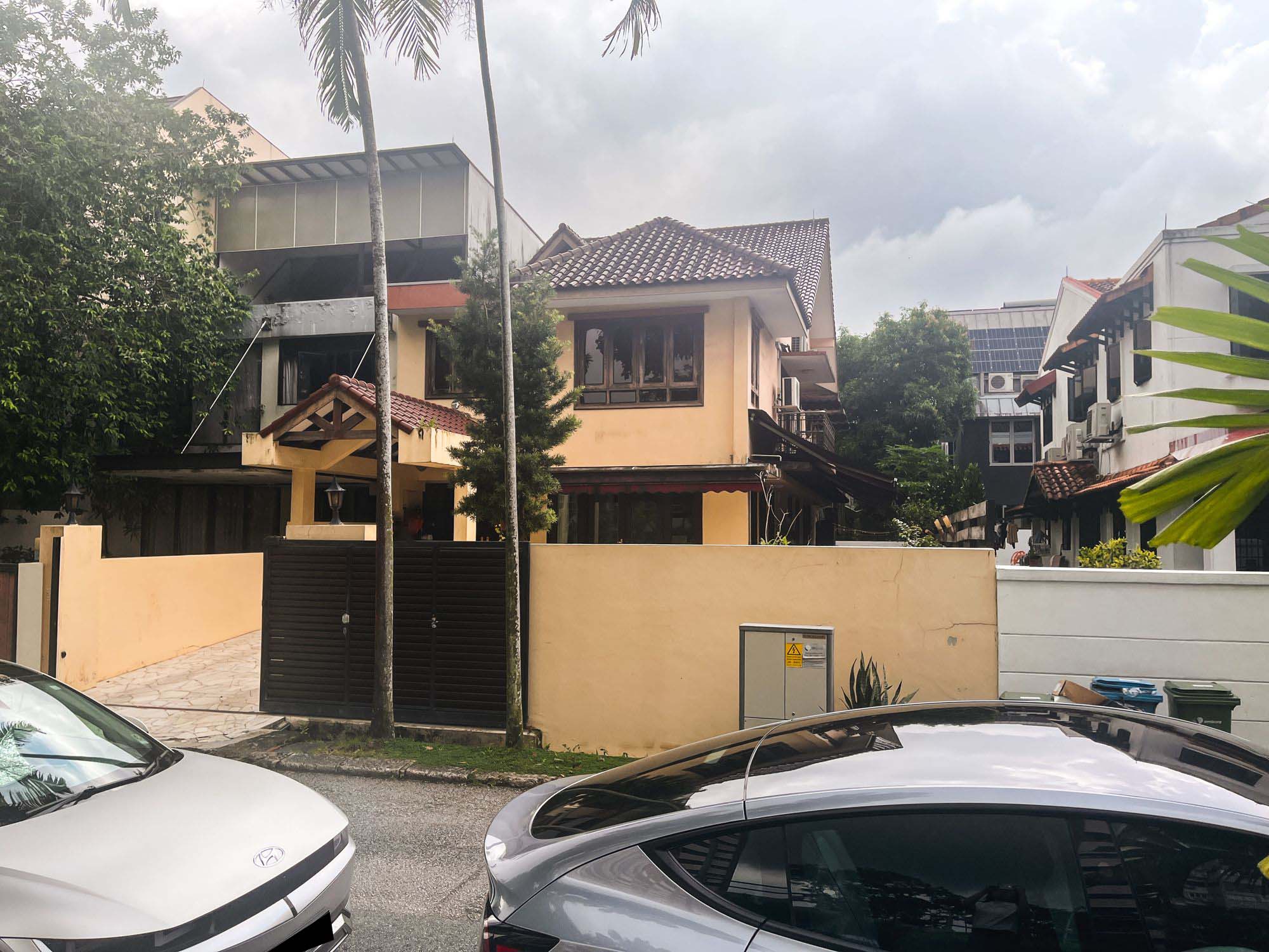 Farrer Road 6754