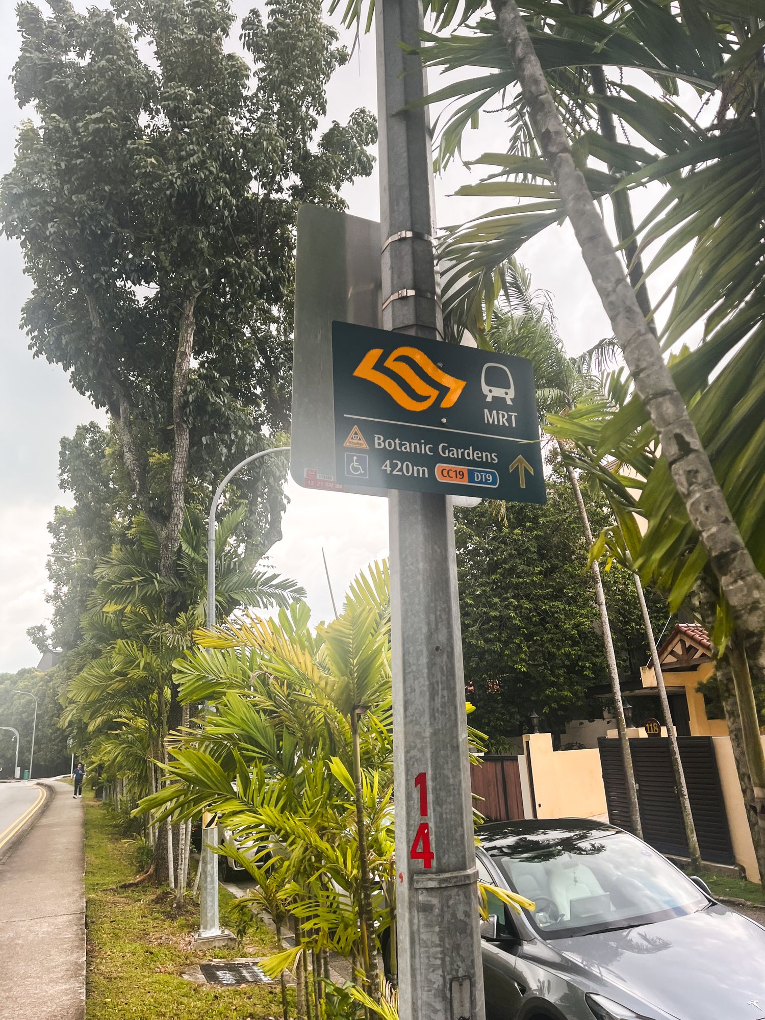 Farrer Road 6753