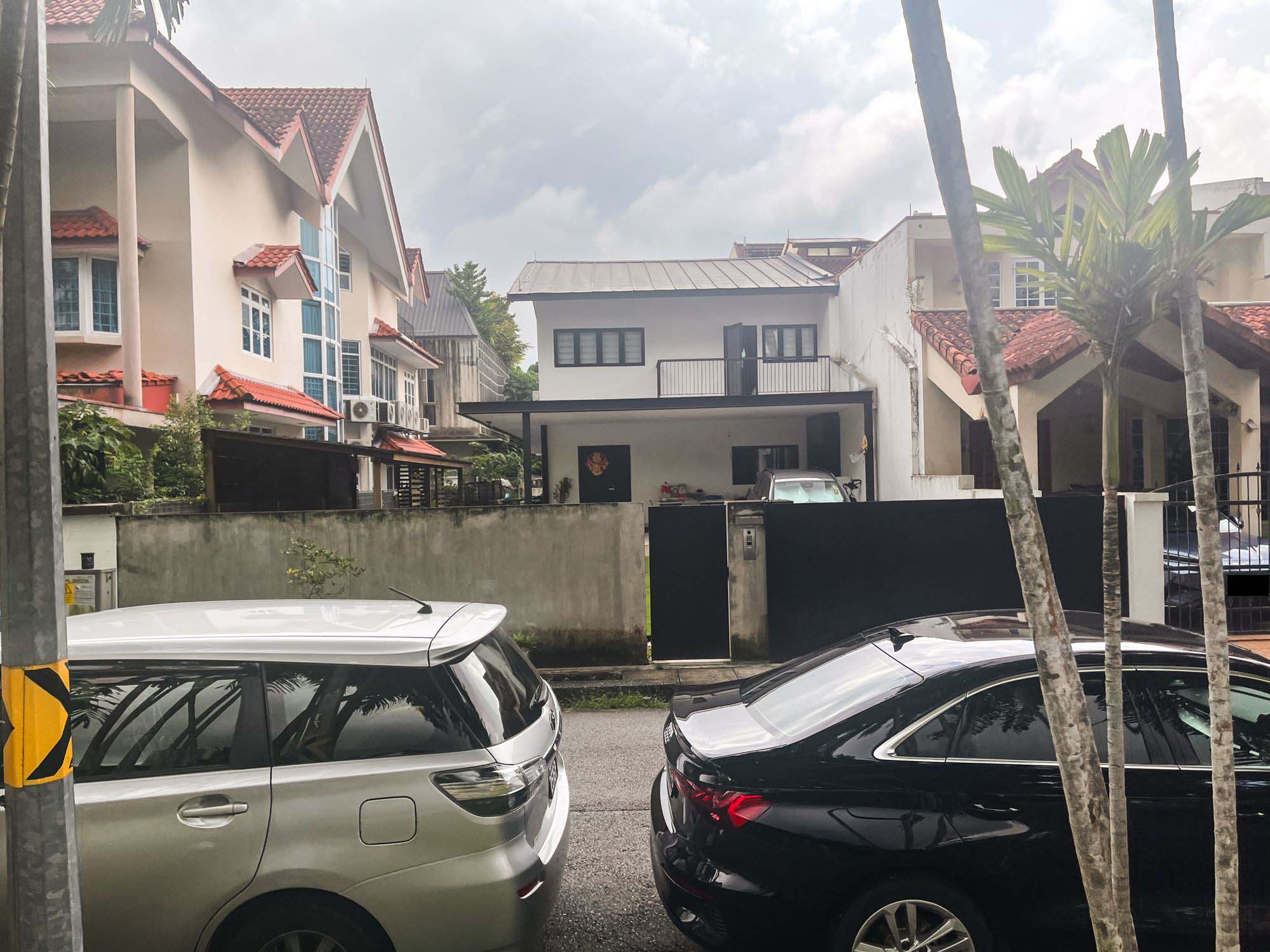 Farrer Road 6744