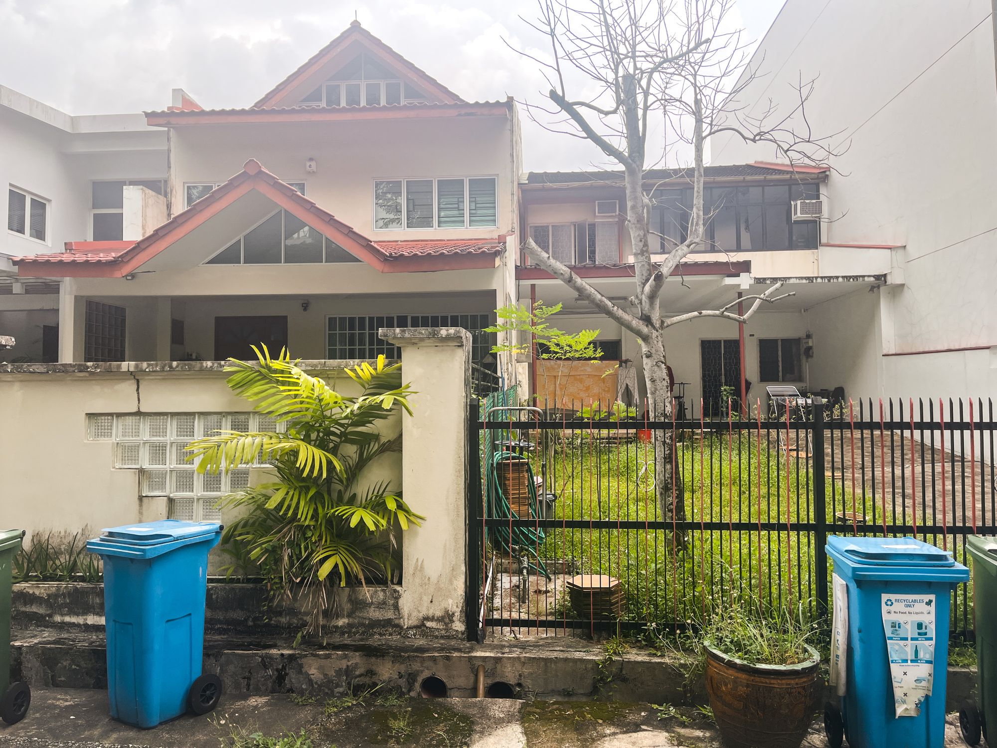 Farrer Road 6727