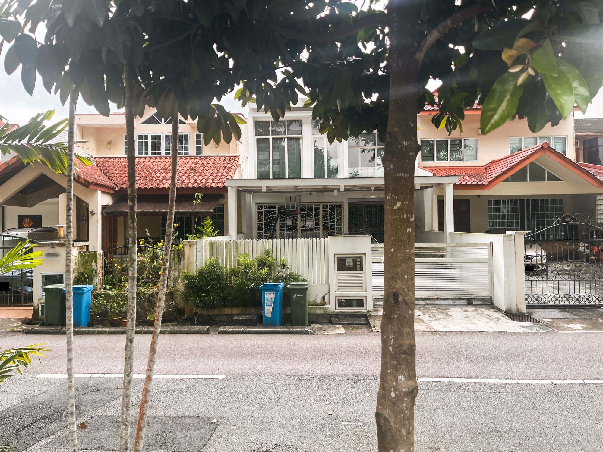 Farrer Road 6742