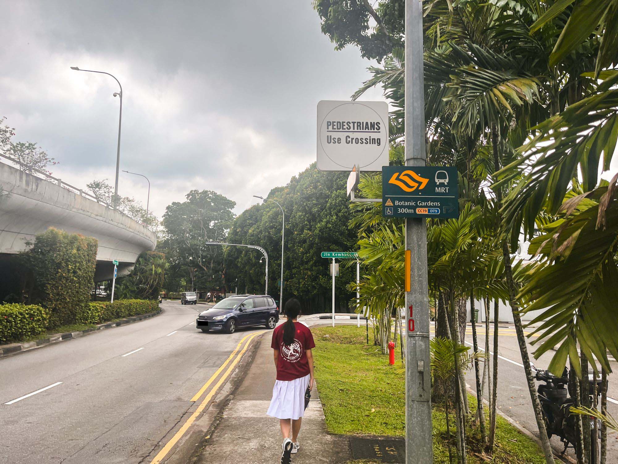 Farrer Road 6757