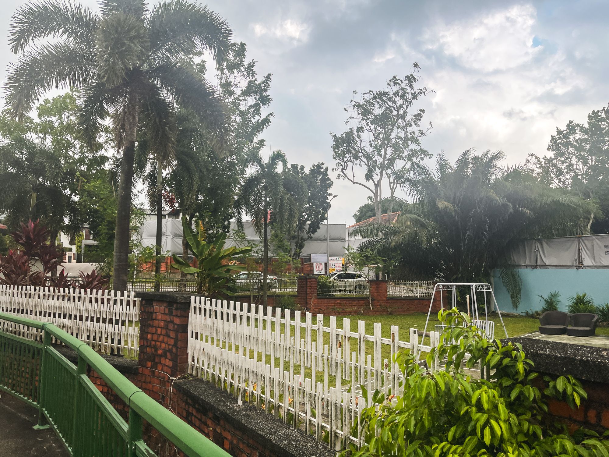 Jalan Kembang Melati 6841