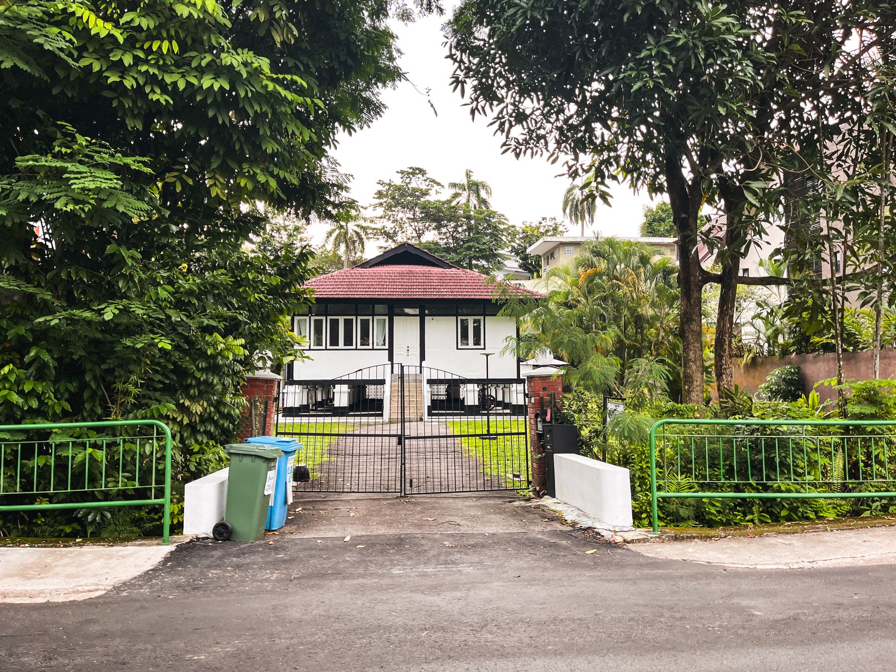Barker Road 7393