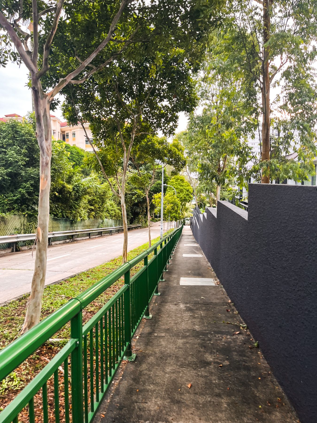Barker Road 7443