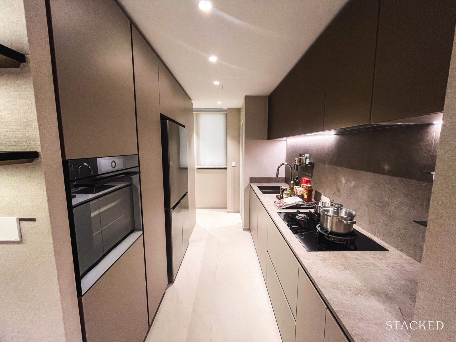 Zyon Grand 4BR Supreme with Private Lift 48