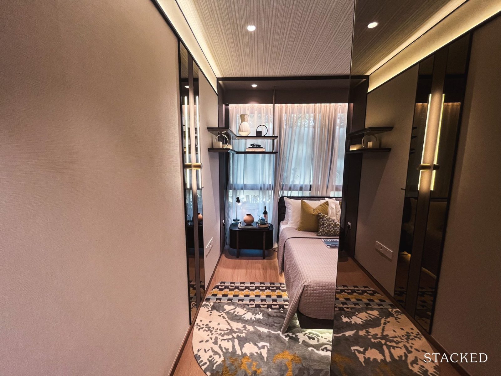 Zyon Grand 4BR Supreme with Private Lift 81