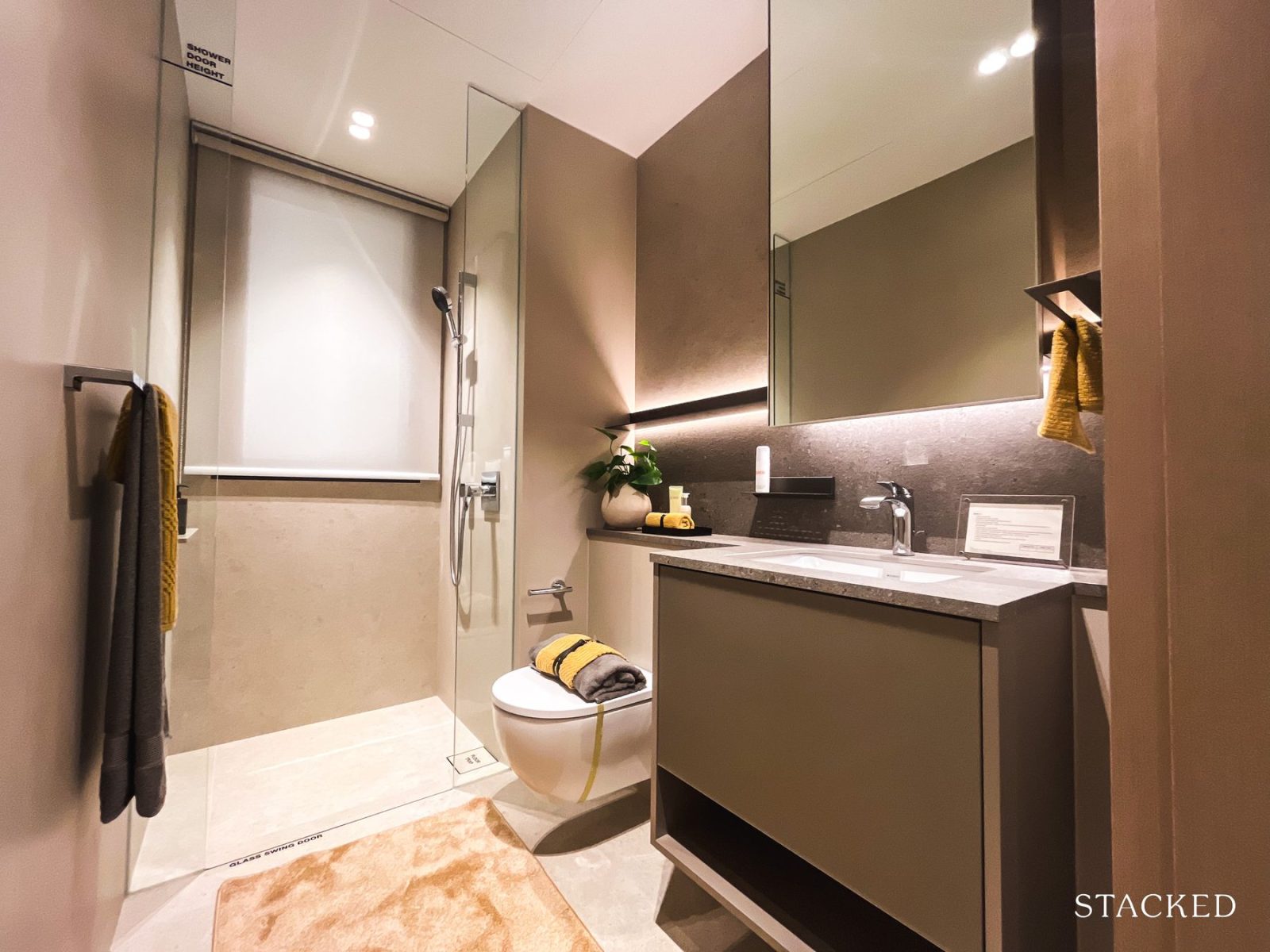 Zyon Grand 4BR Supreme with Private Lift 96