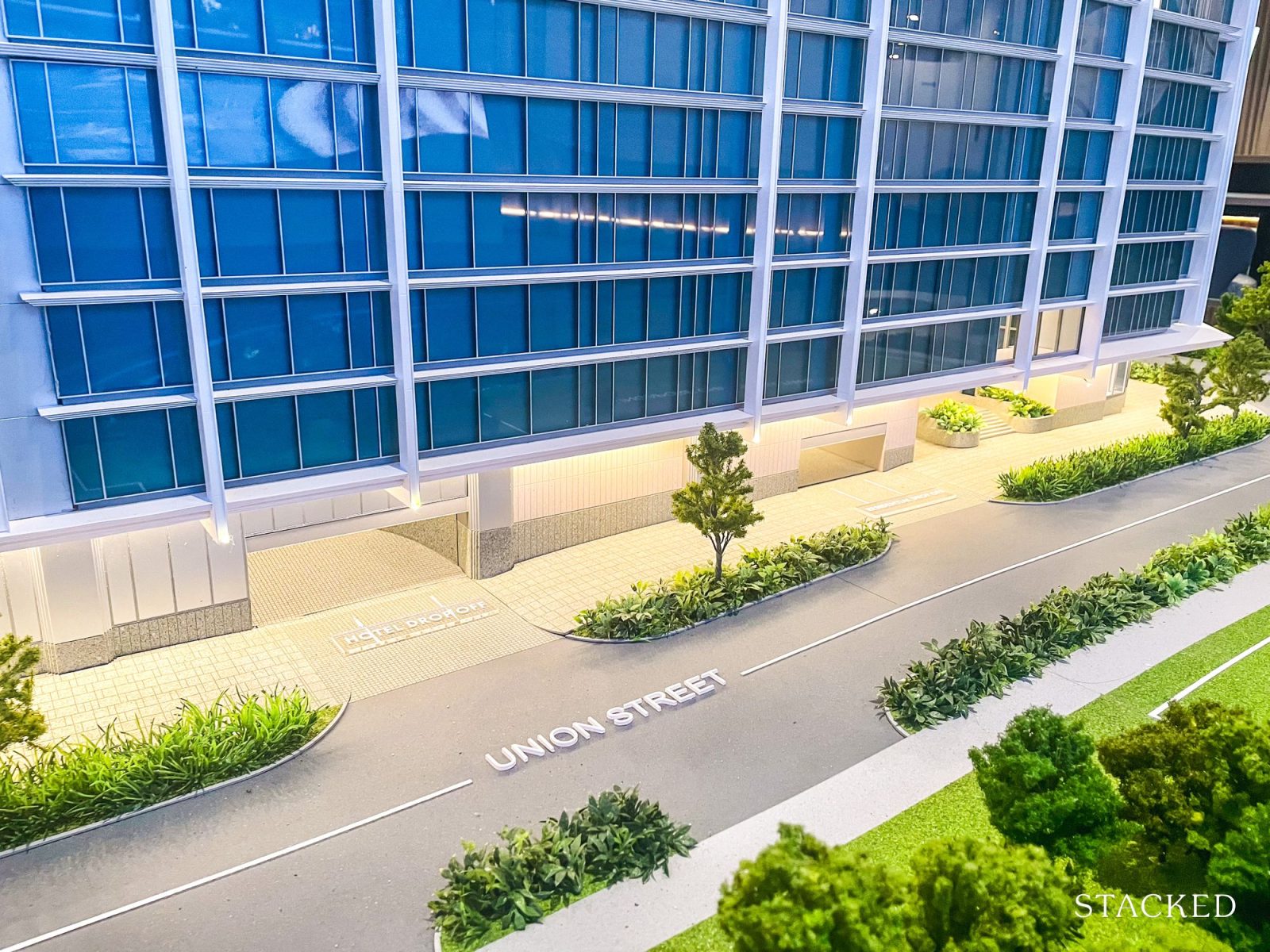 W Residences Marina Model 20
