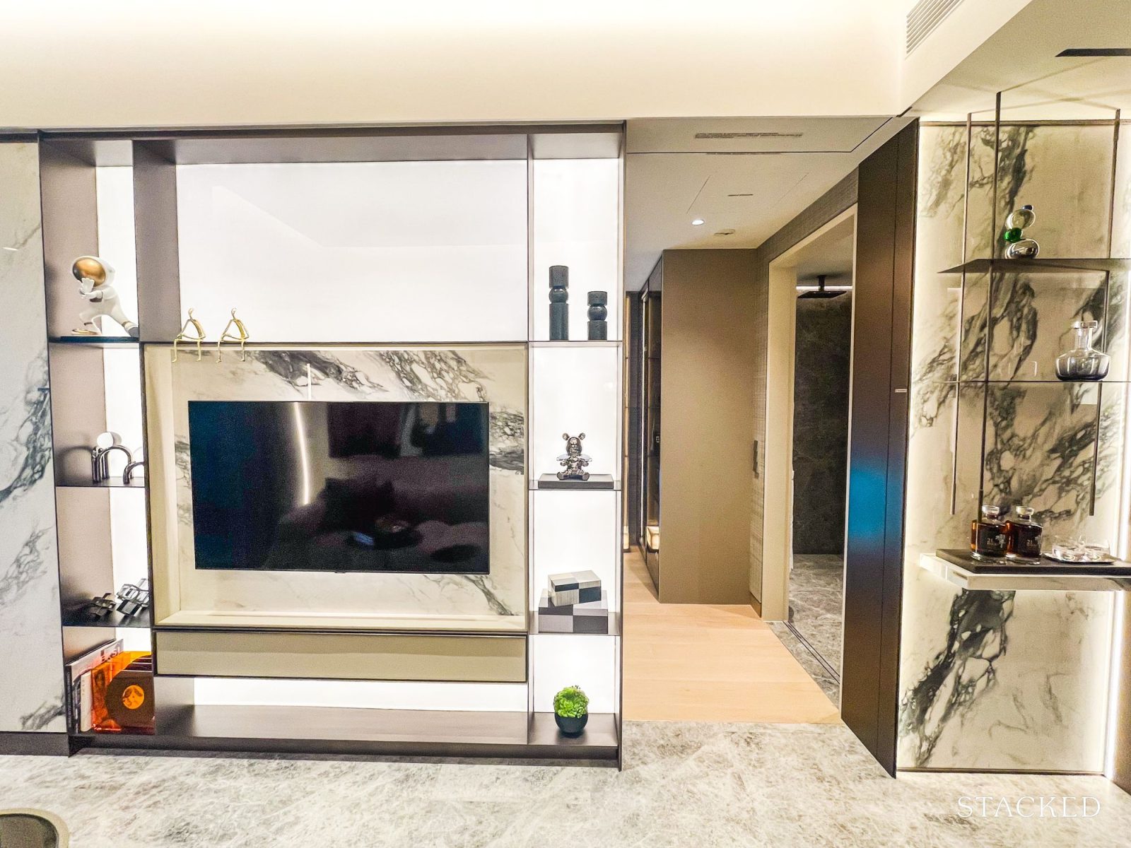 W Residences Marina 1 Bedroom 50